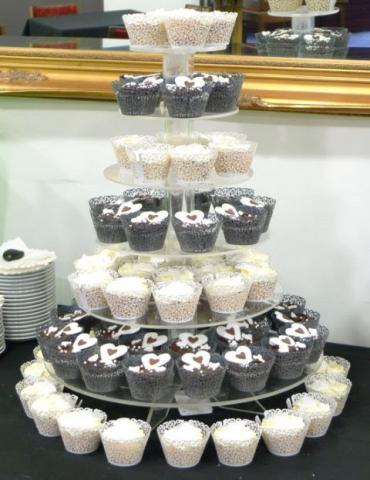 Celebrate-Cakes-Wedding-Cake-18